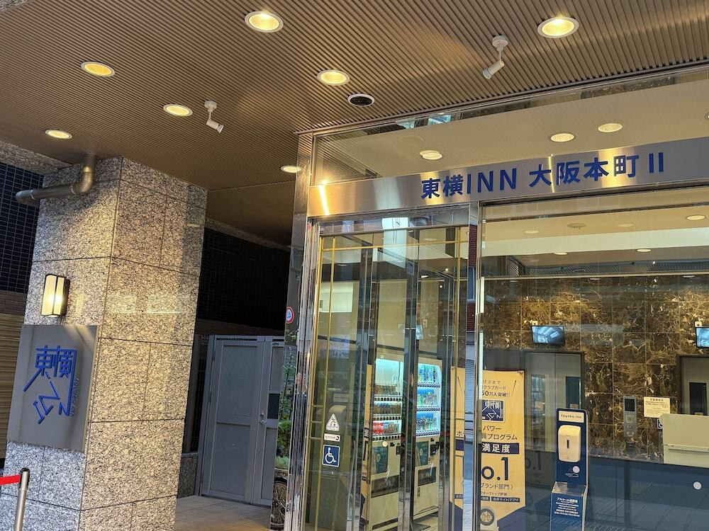 施設の正面