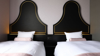 【禁煙】ツインルーム/ベッド幅120cm×2台/2名まで/19㎡