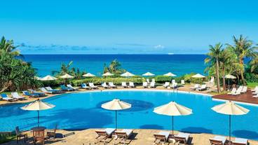 屋外プール② / 8