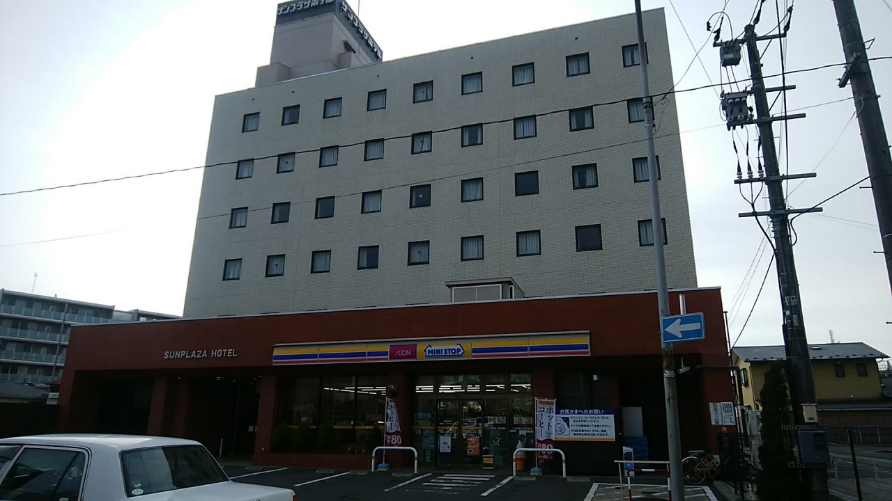 コンビニ併設で便利