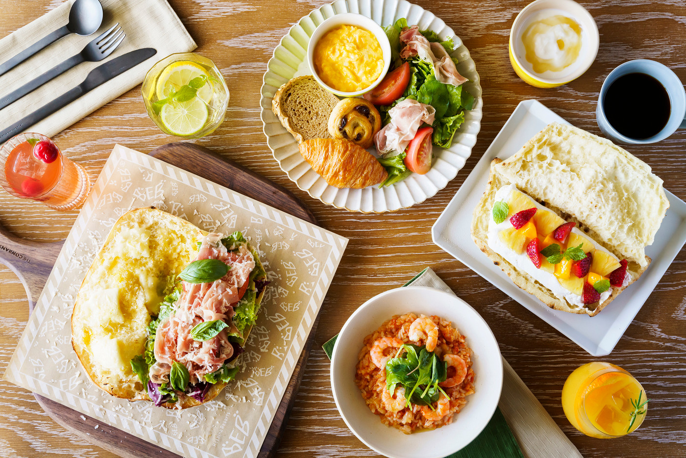 彩り豊かな「選べる朝食」でパワーチャージ4053505