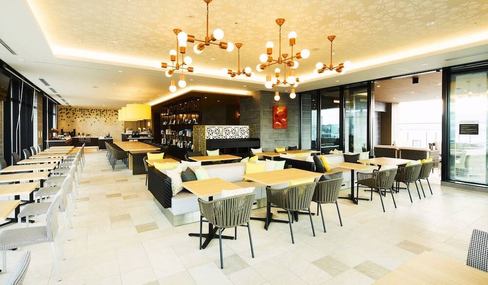 インターゲートラウンジ(1) / 1