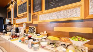 朝食ビュッフェ / 8