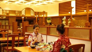 食事・飲み物 / 1