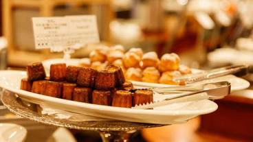 朝食ビュッフェ / 3