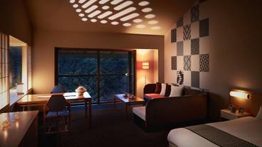 洋室 夜の風景 / 8