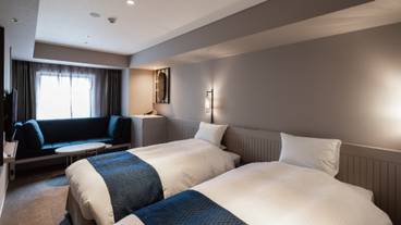 デラックスツイン / 4