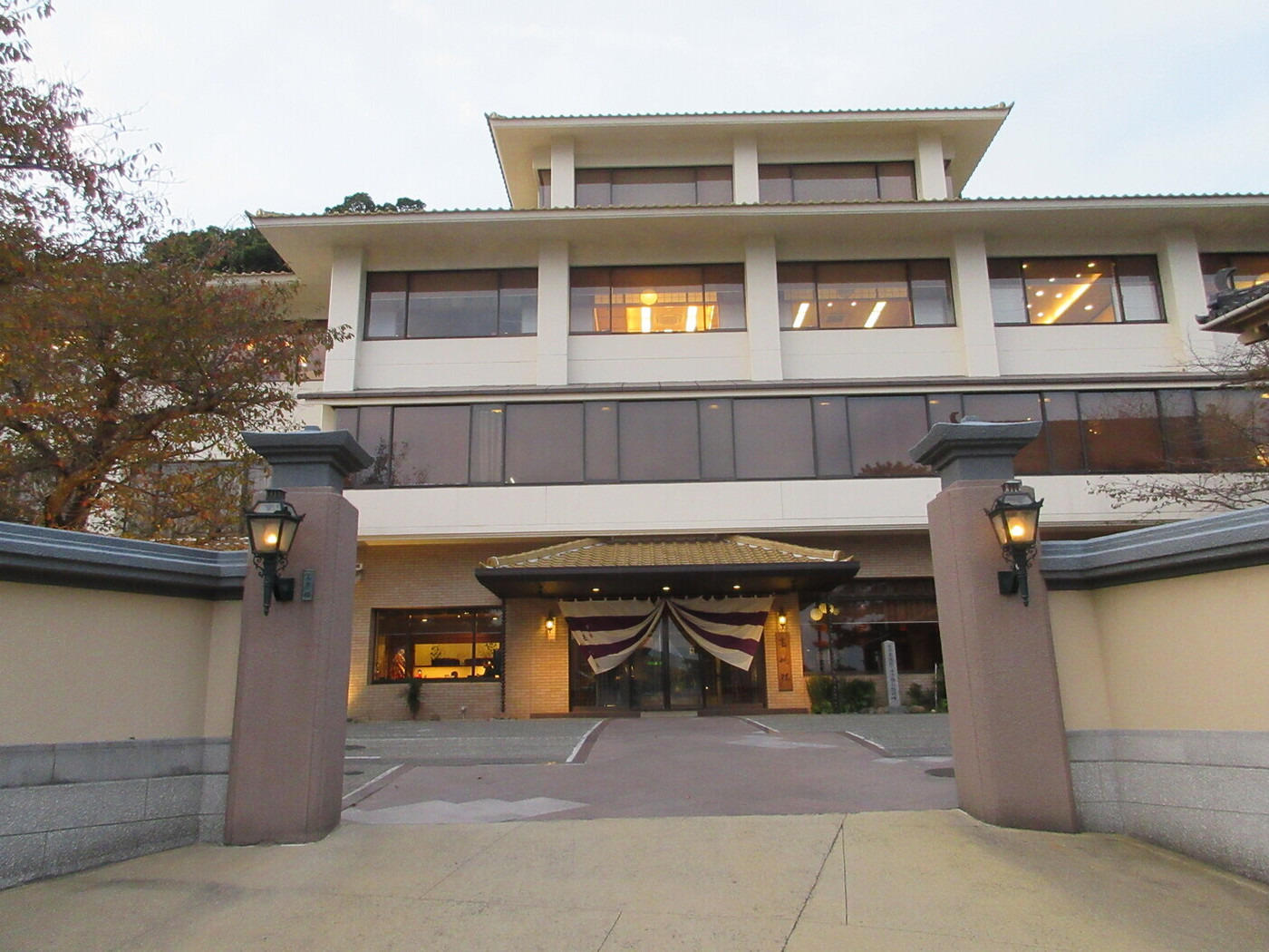 「春帆楼 下関本店」 外観 121600044 外観♪