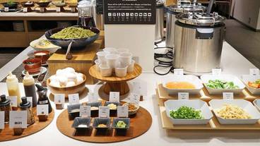 朝食ビュッフェ / 10