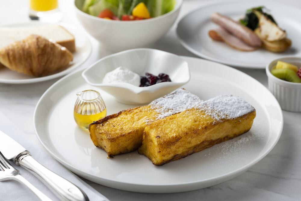 朝食／メインディッシュ一例②