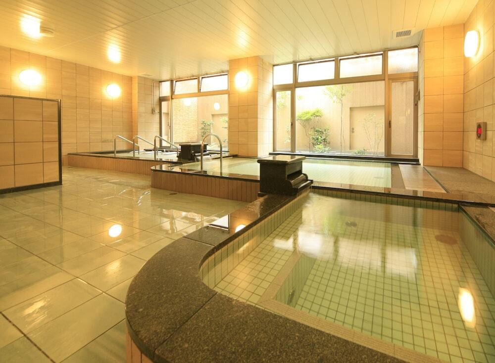 宿泊客は無料の大浴場あり、リラックスできるホテル3403604