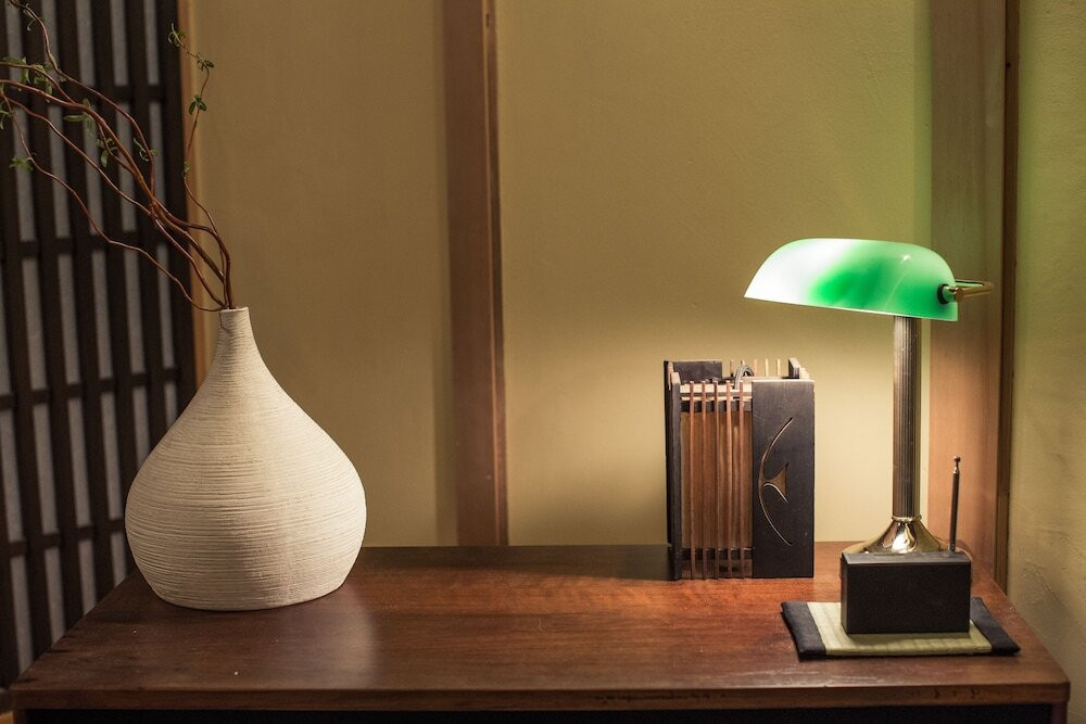 コンシェルジュ デスク