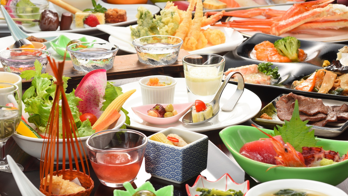 できたてメニューがならぶ豪華バイキングが人気4575425