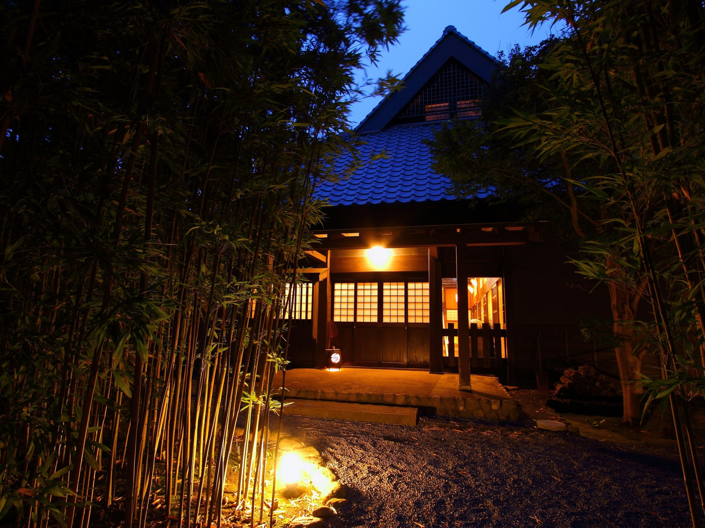 全室露天風呂付き客室で贅沢な湯あみと食事が楽しめる3563887