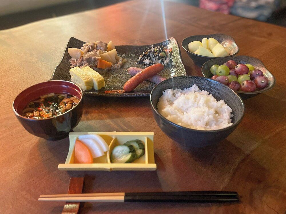 朝食