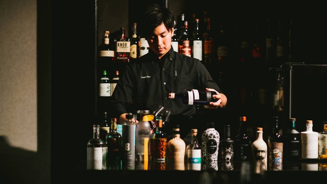 落ち着く雰囲気のラウンジ / 2