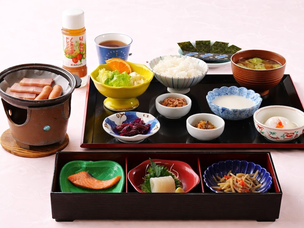 朝食
