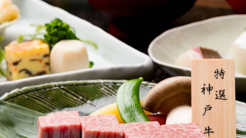 神戸牛や伊勢海老も♪
贅沢会席に舌鼓 / 2