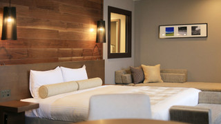 オーシャンビューデラックスクイーン (クイーンベッド 1 台)