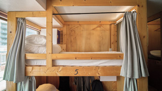 共同ドミトリー 男女共用ドミトリー 禁煙