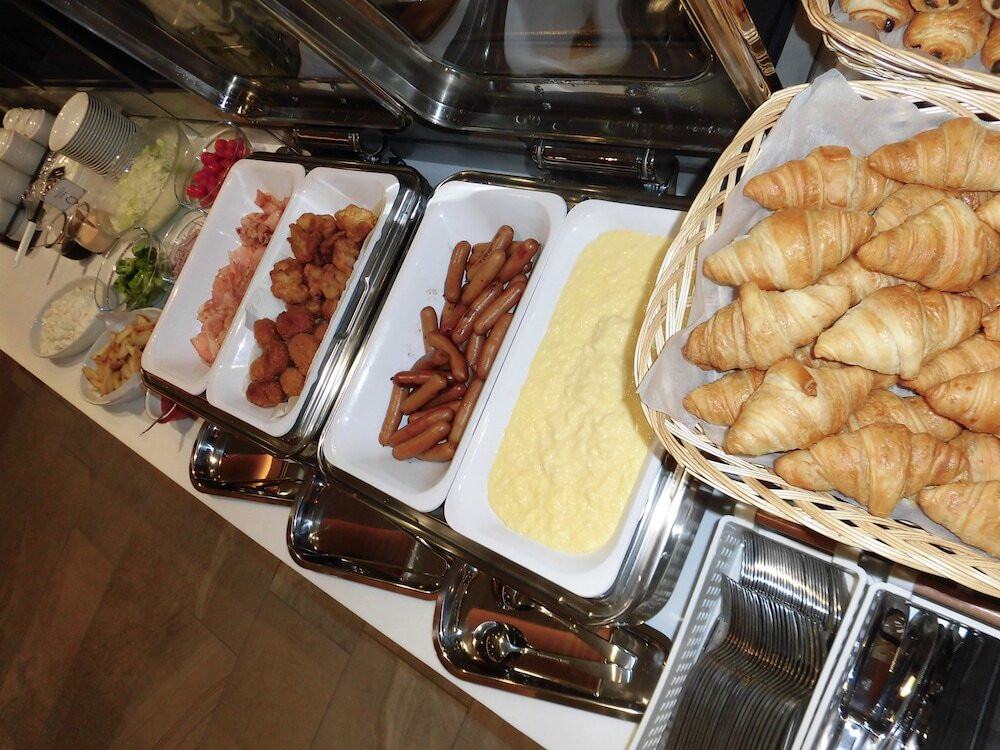 朝食ビュッフェ