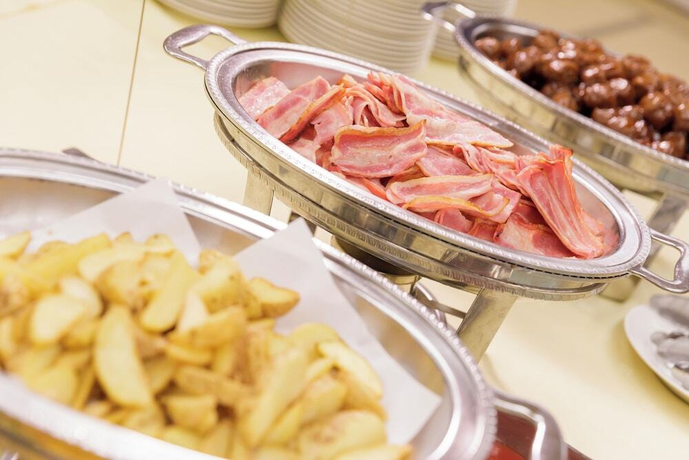 朝食ビュッフェ