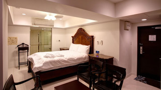 [ホテル棟]ローヤルオーシャンコーナースイート 禁煙