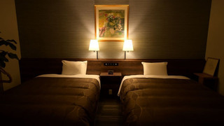 エグゼクティブ ルーム ダブルベッド 2 台 禁煙