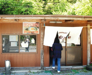 「弁天の里」 外観 4102007 新しい看板