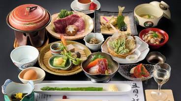 食事・飲み物 / 8