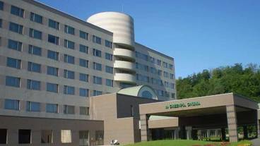 施設の入り口 / 15