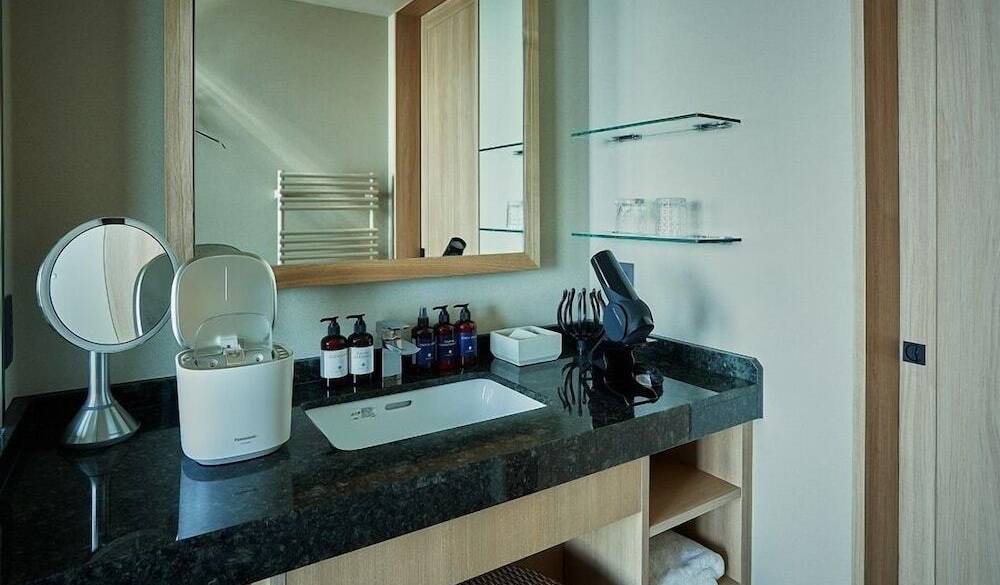 客室洗面台一例 / 4