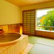 着物で彩られた全館畳敷きの宿 楽山やすだ