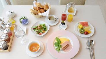 食事・飲み物 / 5