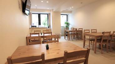 ロビー応接スペース / 1