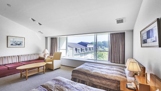 ジュニア スイート