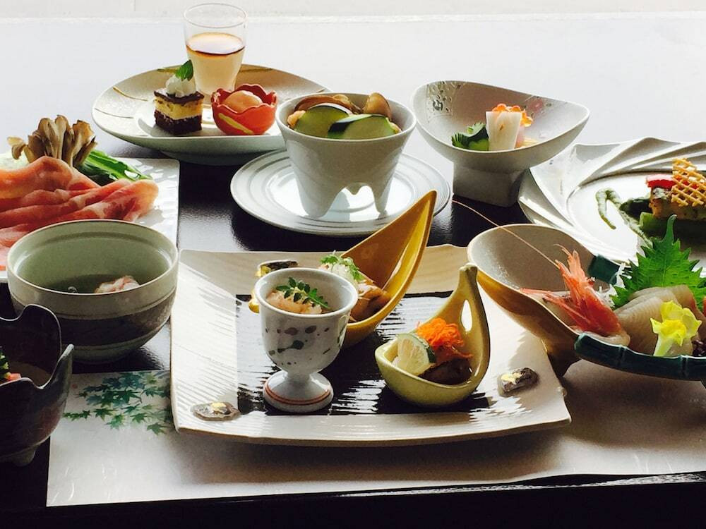 夕食 和会席料理一例②