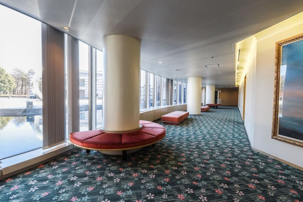 ロビーラウンジ