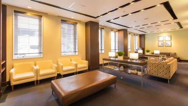 ロビー応接スペース / 9