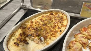 夕食ビュッフェ／料理一例⑩ / 11