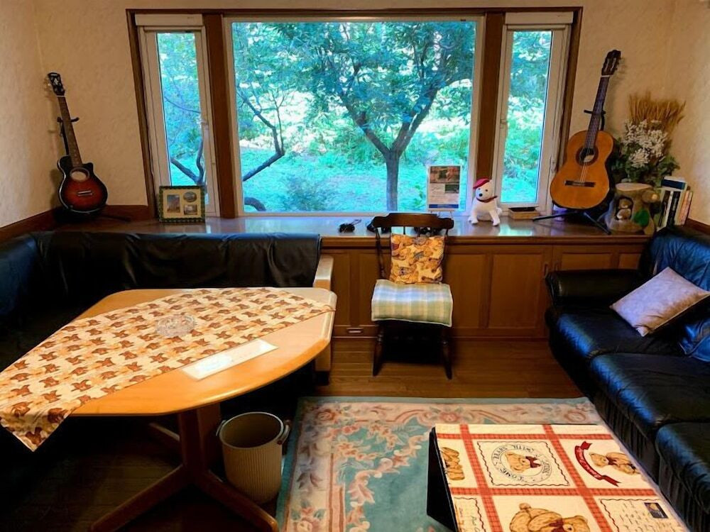 ロビーラウンジ