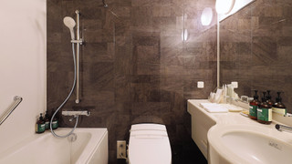 プレミアム ルーム シングルベッド 2 台 (High Floor)