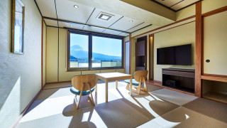 本館 和室 [和室] [禁煙] [富士山が見える]