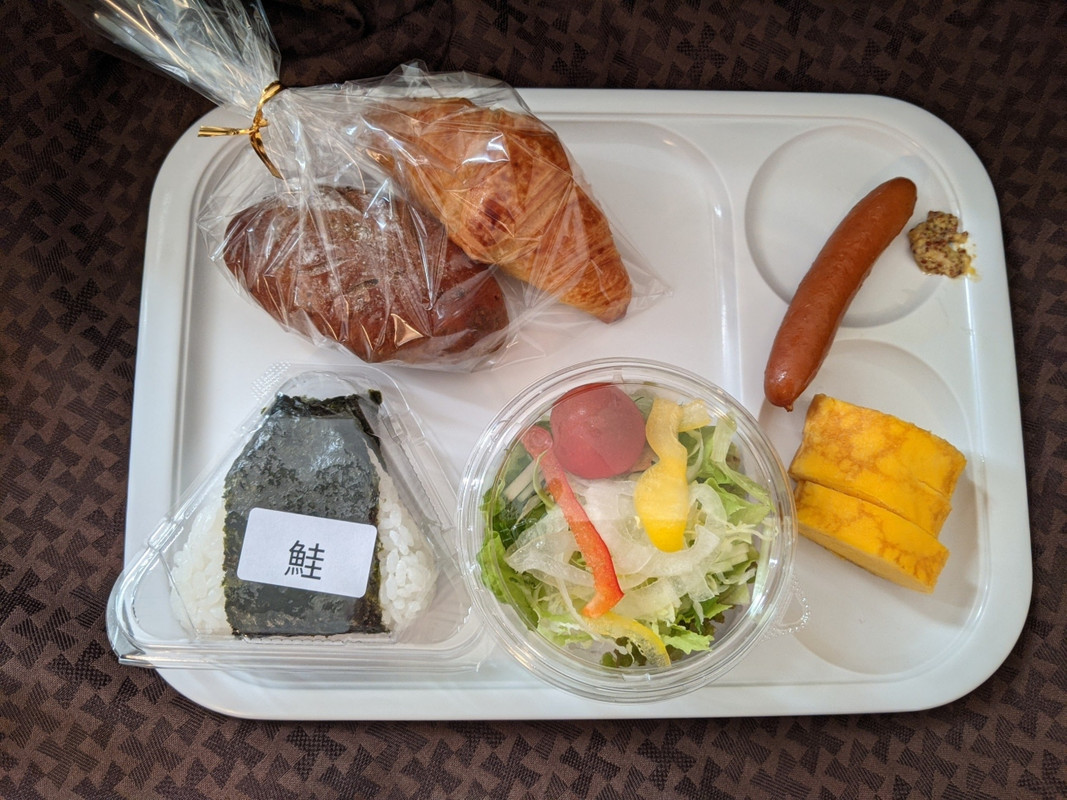 ヨーグルトあります。