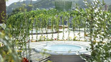 屋外スパ浴槽 / 2