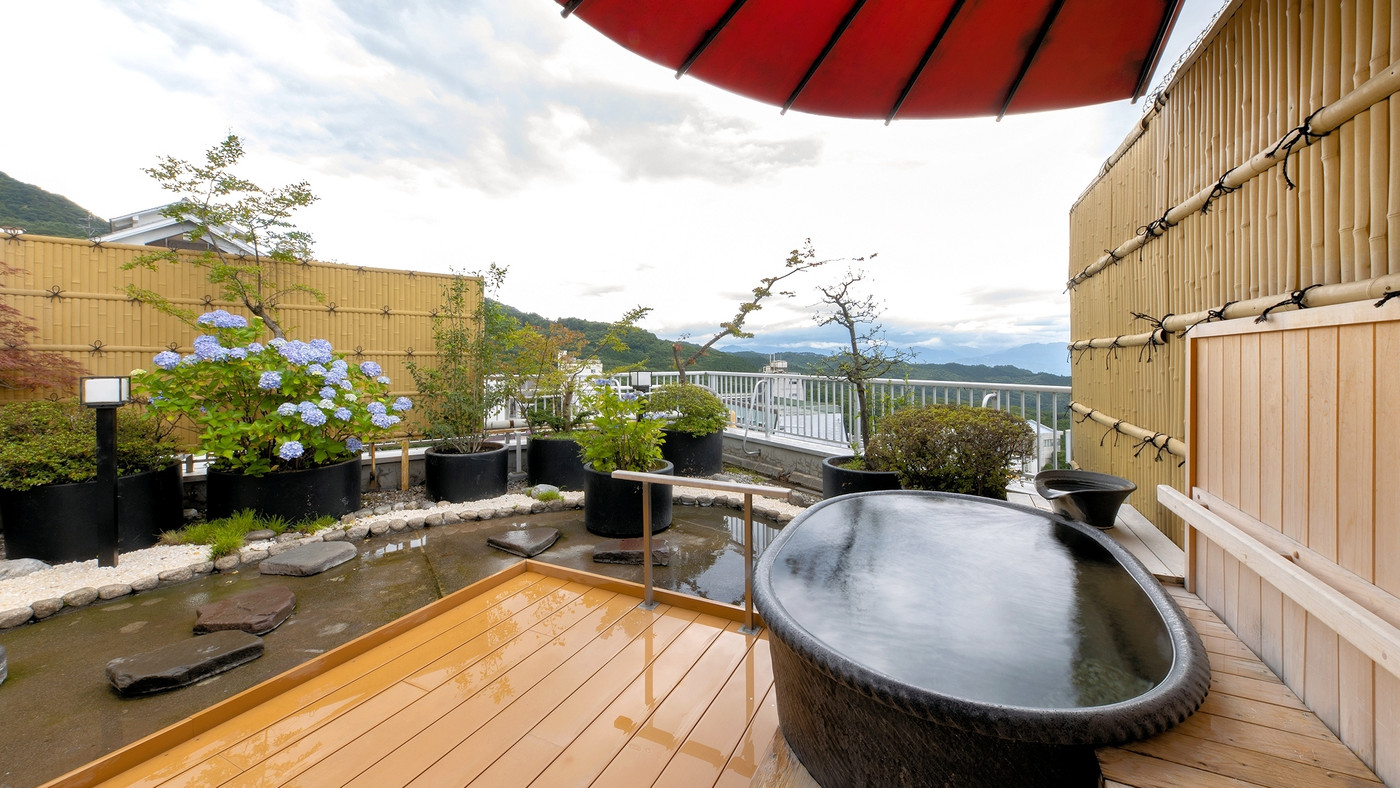 創業100年を超える、心が和む老舗旅館3439350