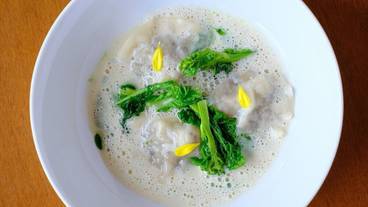 食事・飲み物 / 11