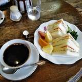 エデン（エデン）