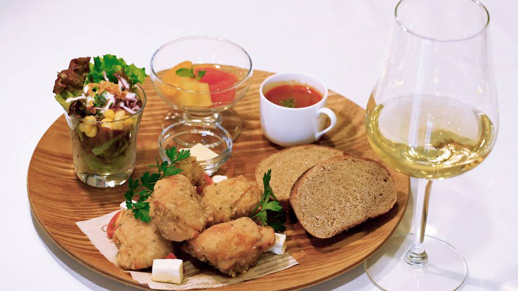 箱根唐揚げKARATTO 料理 / 4