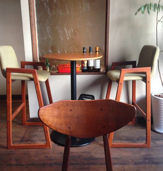 近くのスイーツ店へ
サクッとお散歩 / 2